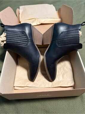 Patina Black Leather Dakota Booties